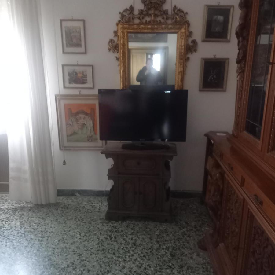 Il Nido Di Mamma E Babbo Apartment Чивитавекия Екстериор снимка