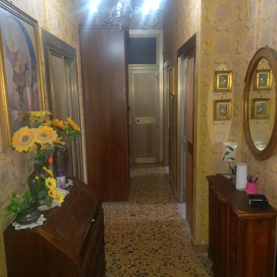 Il Nido Di Mamma E Babbo Apartment Чивитавекия Екстериор снимка